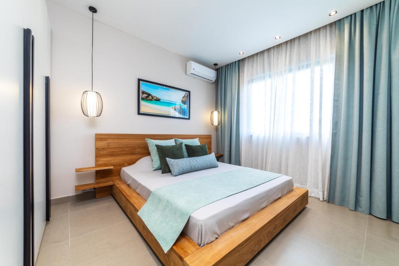 One Bay Residence - Apartment 12 - Apartment In Pereybere Pereybere Beach Buitenkant foto