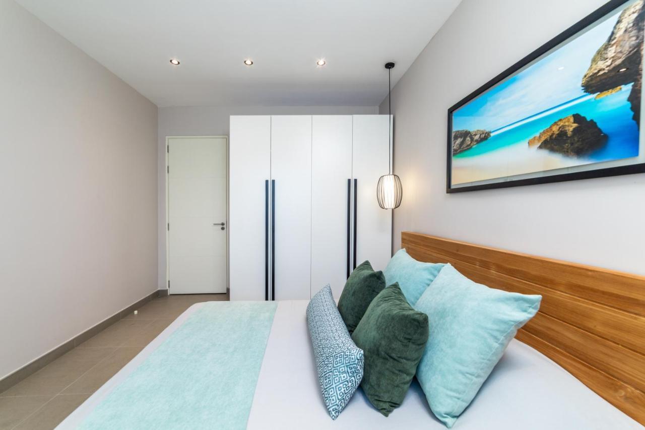One Bay Residence - Apartment 12 - Apartment In Pereybere Pereybere Beach Buitenkant foto